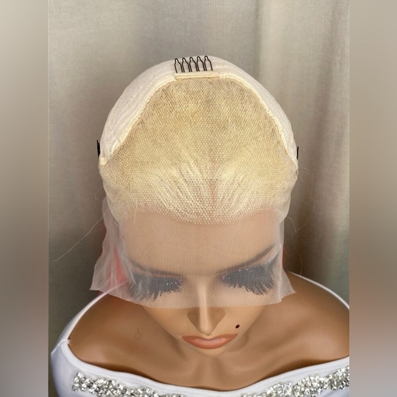 13*4 Lace Front 150% Density Long Straight Human Hair Wig 18’ - Picture 3 of 4